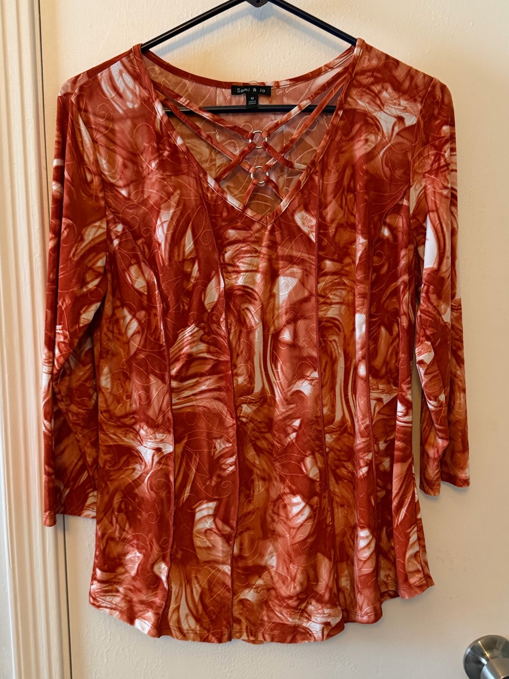 Sami & Jo Rust Swirl Crisscross V-Neck Long Sleeve Top